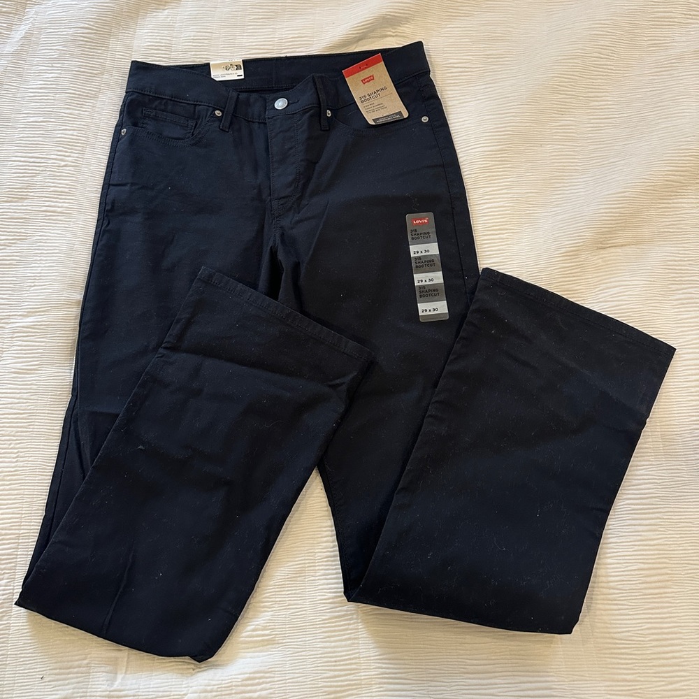 Black Levi’s 315 Shaping Boot Cut Pants